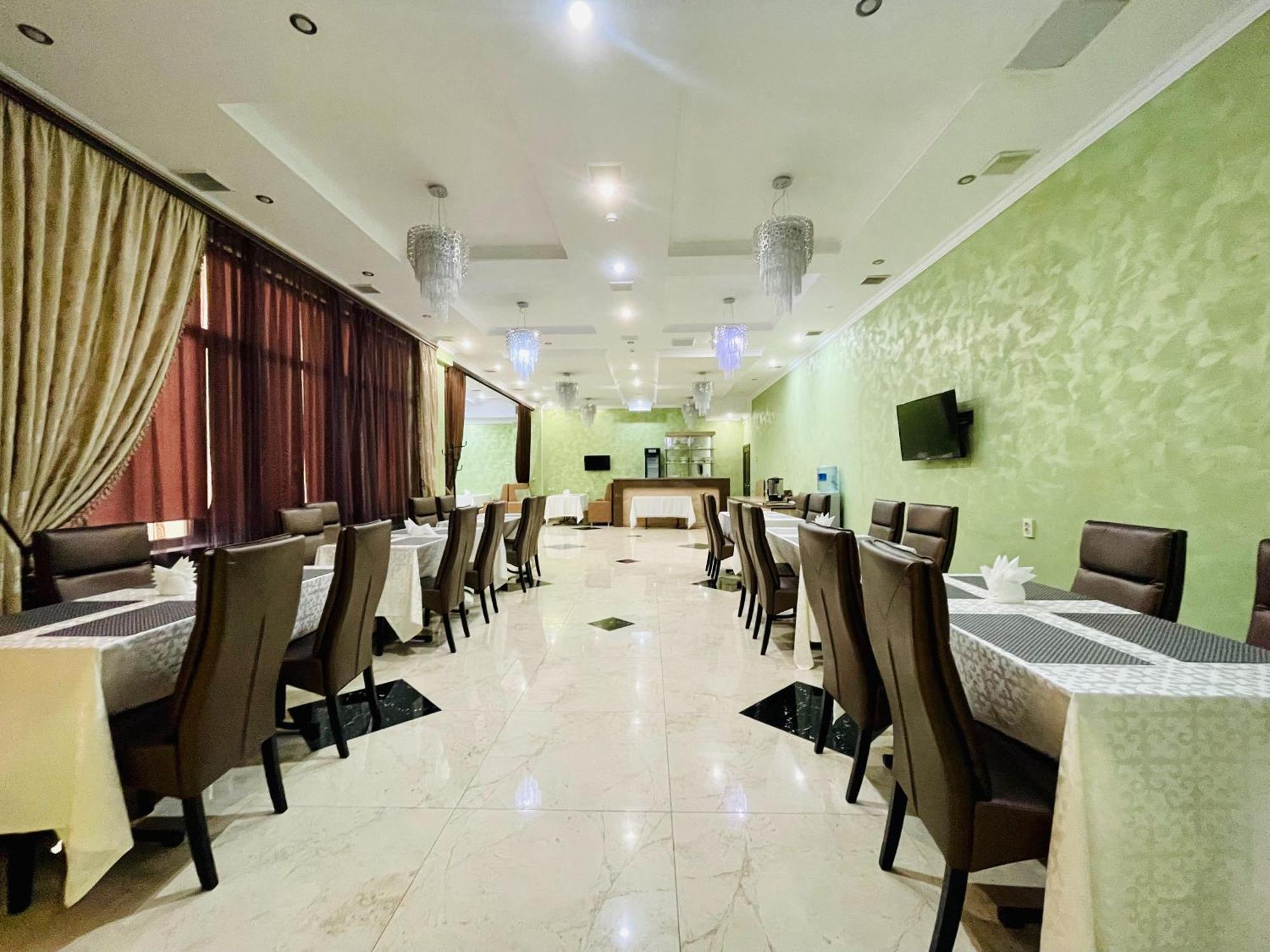 Dostyk Hotel Kizilorda Kültér fotó