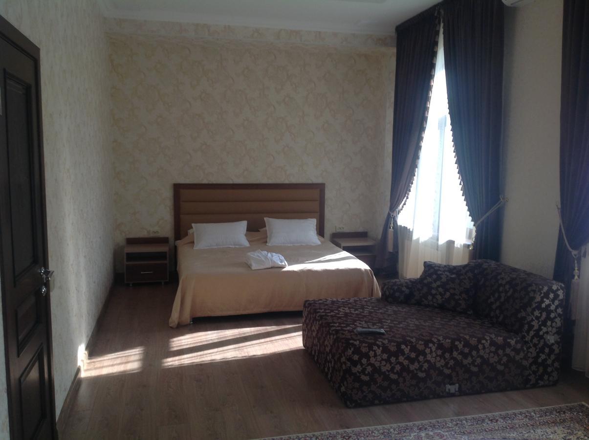Dostyk Hotel Kizilorda Kültér fotó