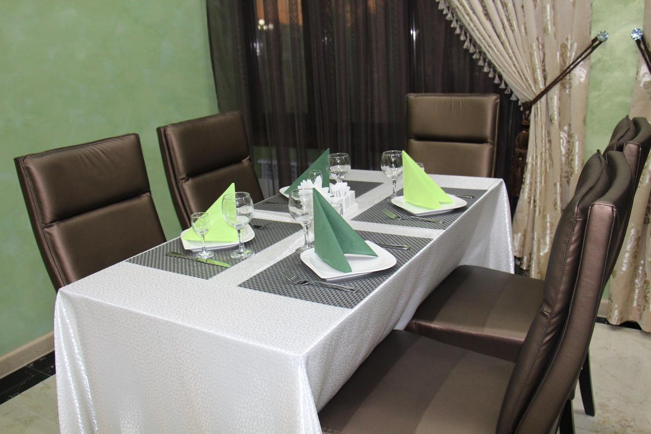 Dostyk Hotel Kizilorda Kültér fotó